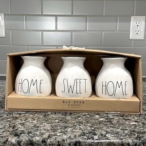 NWT Rae Dunn Vase Set